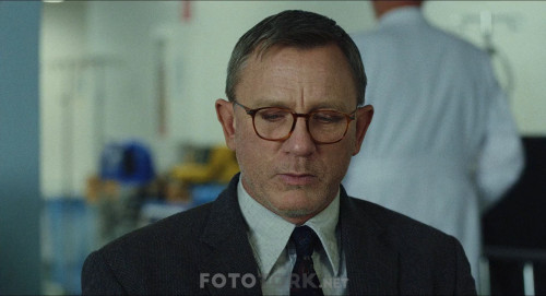 Knives.Out.2019.1080p.BluRay.x264.DUAL.TR.ENG.TORK.mkv_snapshot_01.39.19.835.jpg