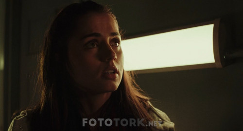 Knives.Out.2019.720p.BluRay.x264.DUAL.TR.ENG.TORK.mkv_snapshot_01.26.30.399.jpg