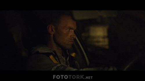 Lost.Bullet.Balle.perdue.2020.NF.1080p.WEBRip.DD5.1.DUAL.TR-ENG.TORK.mkv_snapshot_00.02.19.800.jpg
