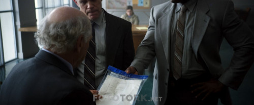 Duzenbazlar.Kulubu.Billionaire.Boys.Club.2018.1080p.BluRay.x264.DUAL.TR.ENG.TORK.mkv_snapshot_01.31.37.680.jpg