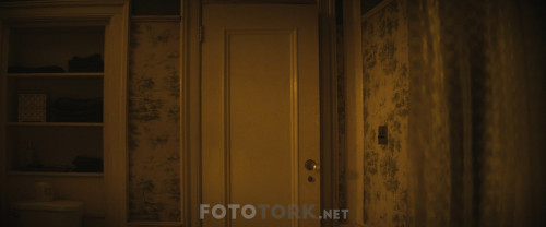 Garez.The.Grudge.2020.1080p.BluRay.AC3.DUAL.TR-ENG.TORK.mkv_snapshot_01.00.52.653.jpg