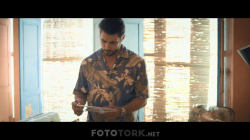 Wasp.Network.2019.NF.1080p.WEB-DL.DD5.1.DUAL.TR-ENG.TORK.mkv_snapshot_00.30.13.434.jpg