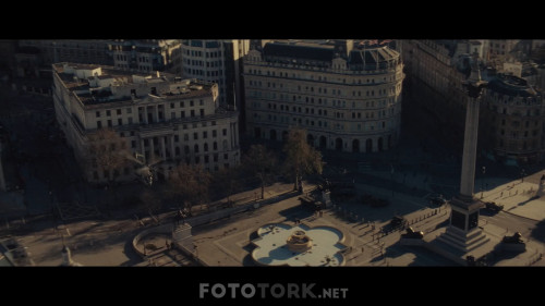 Yarinin.Sinirinda.Edge.of.Tomorrow.2014.NF.1080p.x264.DUAL.TR-ENG.TORK.mkv_snapshot_01.43.09.266.jpg