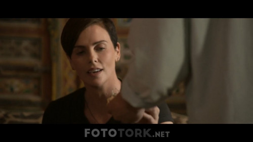 The.Old.Guard.2020.NF.720p.WEB-DL.AC3.DUAL.TR-ENG.TORK.mkv_snapshot_00.04.21.926.jpg