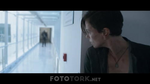 The.Old.Guard.2020.NF.720p.WEB-DL.AC3.DUAL.TR-ENG.TORK.mkv_snapshot_01.40.25.667.jpg