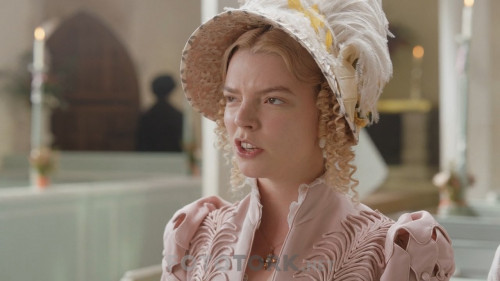 Emma.2020.BluRay.720p.x264.AC3.DUAL.TR-ENG.TORK.mkv_snapshot_00.05.54.222.jpg