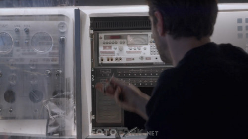 Snowpiercer.2020.NF.S01.E09.1080p.WEB-DL.x264.AC3.DD5.1.DUAL.TR-ENG.TORK.mkv_snapshot_06.21.509.jpg