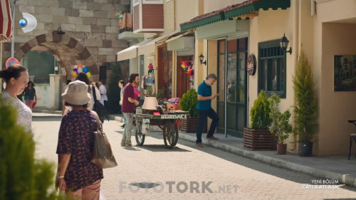 Cati.Kati.Ask.BL02.HDTvRip.720p.AC3.by.cideli37.TORK.mkv_snapshot_00.28.55.794.jpg