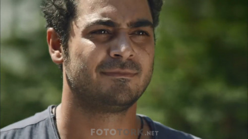 Benim.Babam.Bir.Melek.2017.WEB-DL.1080p.AAC.TORK.mkv_snapshot_00.08.59.600.jpg