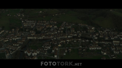 Offering-to-the-Storm---Firtina-Icin-Bir-Kurban-2020-720p-NF-WEB-DL-x264-DDP5.1-DUAL-TR-SPA-TORK.mkv_snapshot_00.07.19.357.jpg