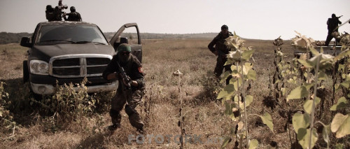 Jarhead.Law.of.Return.2019.BluRay.1080p.x264.AC3.DUAL.TR-ENG.TORK.mkv_snapshot_00.28.59.532.jpg