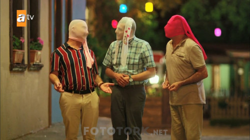 Gencligim.Eyvah.BL.07.WEBRip.720p.AC3.by.cideli37.TORK.mkv_snapshot_01.53.18.912.jpg
