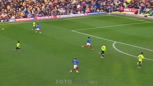 Anelka.Misunderstood.2020.NF.1080p.EAC3.DD5.1.DUAL.TR-ENG.TORK.mkv_snapshot_01.02.59.085.jpg