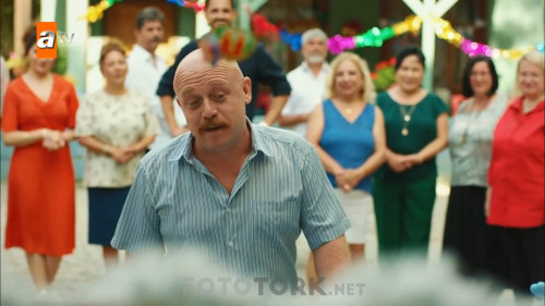 Gencligim.Eyvah.BL.09.WEBRip.720p.AAC.by.cideli37.TORK.mkv_snapshot_00.03.52.572.jpg