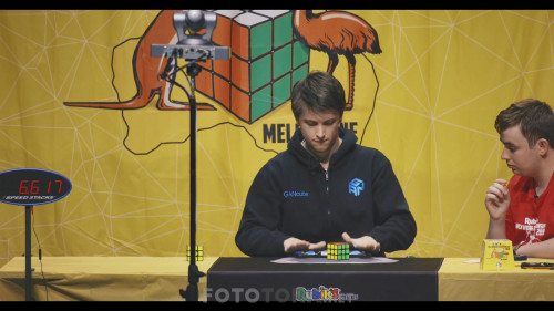 The.Speed.Cubers.2020.WEB-DL.1080p.EAC3.DD5.1.DUAL.TR-ENG.TORK.mkv_snapshot_27.42.346.jpg
