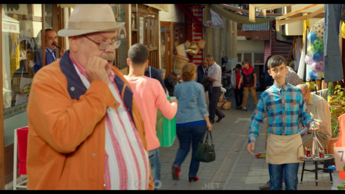 Carsi.Pazar.2015.NF.1080p.WEB-DL.Yerli.E.AC3.DD5.1.TORK.mkv_snapshot_00.02.30.245.jpg