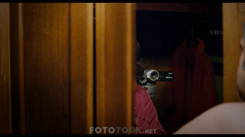 Sen.Kimsin.2012.NF.1080p.WEB-DL.Yerli.E.AC3.DD5.1.TORK.mkv_snapshot_00.02.59.000.jpg