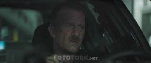 Kursun.Gecirmez.Crown.Vic.2019.BBRip.XviD.x264.AC3.TRDUB.TORK.avi_snapshot_00.03.48.031.jpg