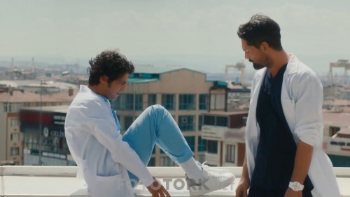 Mucize.Doktor.BL.32.WEBRip.720p.AC3.by.cideli37.TORK.mkv_snapshot_01.40.21.009.jpg