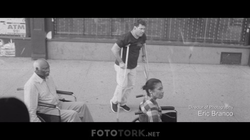 The.Forty.Year.Old.Version.2020.NF.1080p.WEBRip.DD.5.1.E.AC3.DUAL.TR-ENG.TORK.mkv_snapshot_00.03.48.947.jpg
