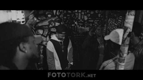 The.Forty.Year.Old.Version.2020.NF.720p.WEBRip.DD.5.1.E.AC3.DUAL.TR-ENG.TORK.mkv_snapshot_00.48.22.000.jpg