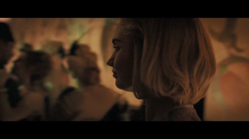 Rebecca.2020.NF.1080p.WEB-DL.E.AC3.DUAL.TR-ENG.TORK.mkv_snapshot_01.17.29.414.jpg