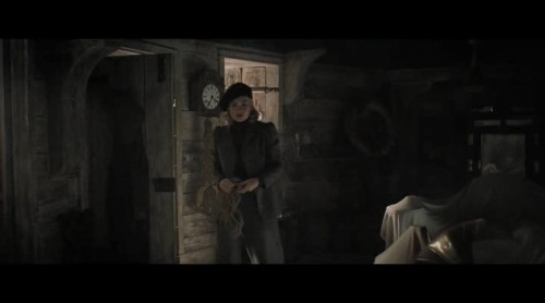 Rebecca.2020.NF.HDRip.XviD.WEB-DL.TR.TORK.avi_snapshot_00.42.34.935.jpg