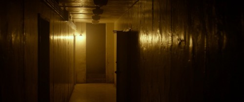 Split.2016.720p.BluRay.DUAL.DTSAC3.x264.TORK.mkv_snapshot_01.32.08.031.jpg