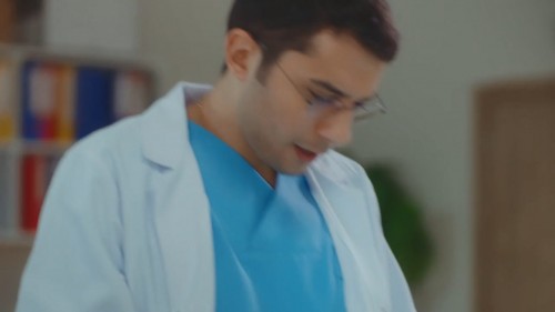 Mucize.Doktor.BL.34.WEBRip.720p.AC3.by.cideli37.TORK.mkv_snapshot_00.52.04.795.jpg