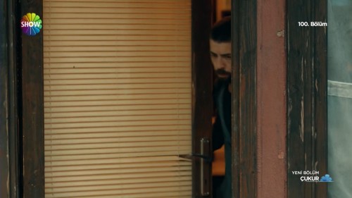 Cukur.BL.100.HDTvRip.720p.AC3.by.TheWelleTy.TORK.mkv_snapshot_00.33.49.793.jpg