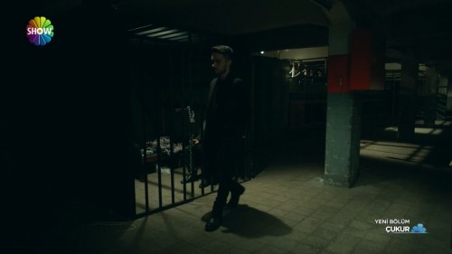 Cukur.BL.105.HDTvRip.720p.AC3.by.TheWelleTy.TORK.mkv_snapshot_01.50.37.675.jpg