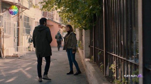 Alev.Alev.BL.05.HDTvRip.720p.AC3.by.TheWelleTy.TORK.mkv_snapshot_01.17.02.274.jpg