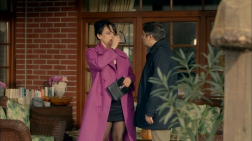Menajerimi.Ara.BL.15.WEBRip.720p.AAC.by.cideli37.TORK.mkv_snapshot_00.45.55.092.jpg