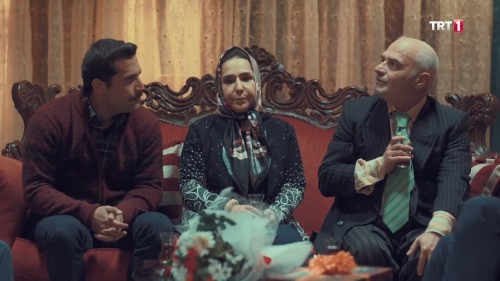 Gonul.Dagi.BL.11.WEBRip.720p.AC3.by.cideli37.TORK.mkv_snapshot_01.35.23.404.jpg
