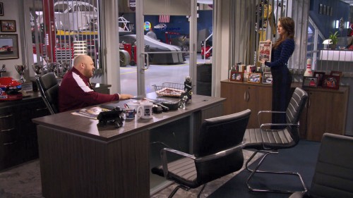 S01.E01-The-Crew---Pastayi-Dolaba-Koymak-Gerekiyormus.mkv_snapshot_12.12.154.jpg