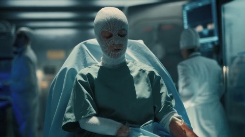 Snowpiercer.2021.NF.S02.E05.1080p.WEB-DL.AC3.DD5.1.DUAL.TR-ENG.TORK.mkv_snapshot_00.48.993.jpg