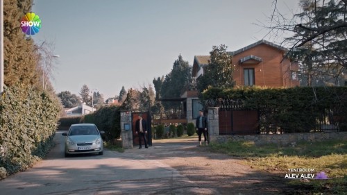 Alev.Alev.BL.16.HDTvRip.720p.AC3.by.TheWelleTy.TORK.mkv_snapshot_01.36.11.391.jpg