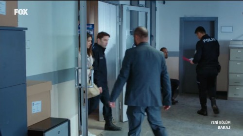 Baraj.BL.29.HDTvRip.720p.AC3.by.TheWelleTy.TORK.mkv_snapshot_00.18.50.172.jpg