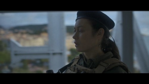 Nobetci.Sentinelle.2021.NF.1080p.WEB-DL.DD5.1-E.AC3-DUAL.TR-ENG.TORK.mkv_snapshot_00.19.31.454.jpg