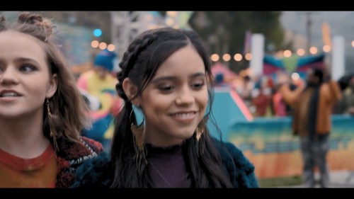 Her.Seye.Evet.2021.NF.1080p.WEB-DL.DD5.1-E.AC3-DUAL.TR-ENG.TORK.mkv_snapshot_01.00.09.461.jpg