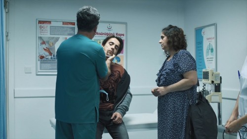Bugun.Olmek.Istemiyorum.2019.WebRip.1080p.x264.AC3.TORK.mkv_snapshot_08.32.325.jpg