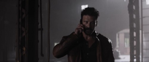Boss.Level.2021.BluRay.720p.x264.AC3.DUAL.TR-ENG.TORK.mkv_snapshot_00.55.58.783.jpg