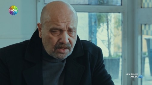 Ariza.BL.29.720p.HDTV.x264.AC3.TORK.mkv_snapshot_00.29.02.317.jpg