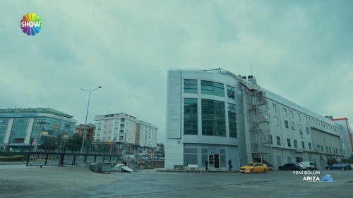Ariza.BL.29.720p.HDTV.x264.AC3.TORK.mkv_snapshot_01.55.50.573.jpg