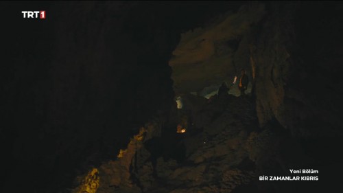 Bir.Zamanlar.Kibris.BL.02.HDTvRip.720p.AC3.by.cideli37.TORK.mkv_snapshot_00.05.33.136.jpg