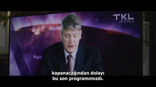 IO.2019.NF.1080p.WEB-DL.DD5.1-E.AC3.DUAL.TR-ENG.TORK.mkv_snapshot_00.42.21.946.jpg