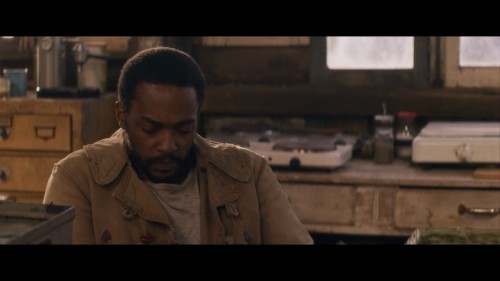 IO.2019.NF.720p.WEB-DL.DD5.1-E.AC3.DUAL.TR-ENG.TORK.mkv_snapshot_01.09.31.146.jpg