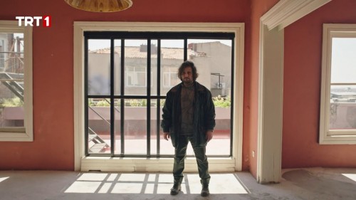 Masumlar.Apartmani.BL.31.WEBRip.720p.AC3.by.cideli37.TORK.mkv_snapshot_00.04.46.337.jpg
