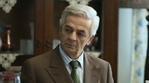 Ilginc.Bazi.Olaylar.S01E04.WebRip.1080p.x264.AAC.TORK.mkv_snapshot_00.33.105.jpg