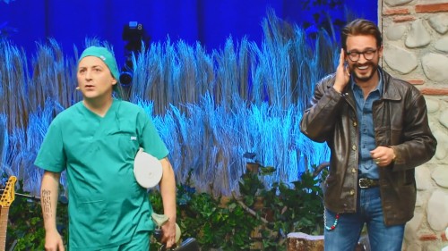 Tolgshow.Filtresiz.BL.15.EXXEN.1080p.WebRip.x264.AAC.TORK.mkv_snapshot_18.10.596.jpg